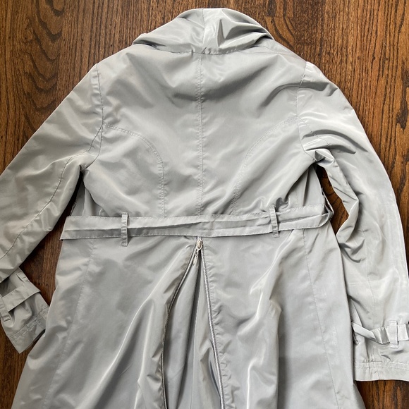 DKNY Girls Raincoat - Picture 3 of 4